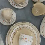 طقم أركوبال تيلاندي 58 قطعة ماتشينج Latte Spring Flower